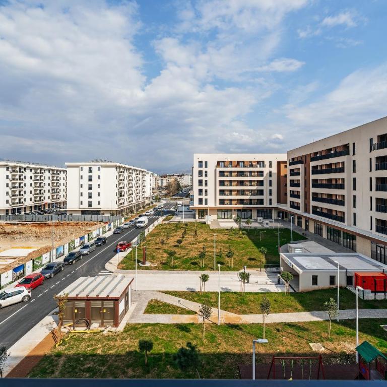 APART 28 - Premium Suites - Three-Bedroom Premium Apartment with Balcony - 23