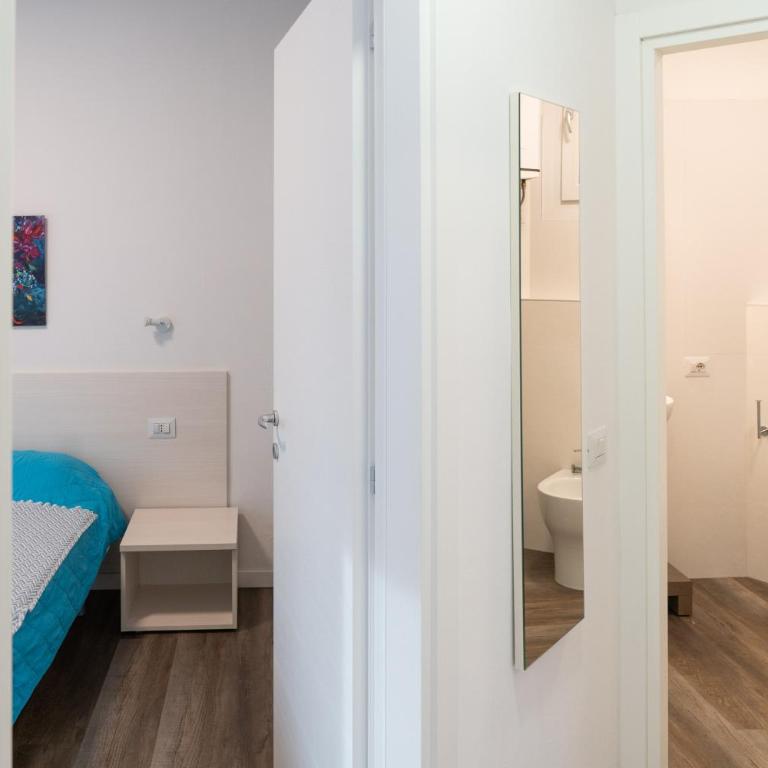 Villa Liana Exclusive Modern Suites - Two-Bedroom Apartment - 11