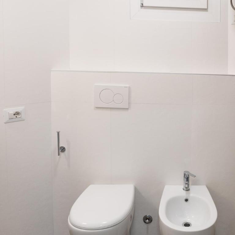 Villa Liana Exclusive Modern Suites - Two-Bedroom Apartment - 14