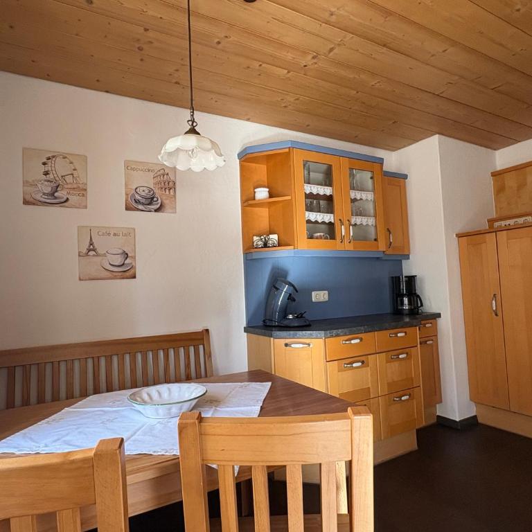 Haus Schöneck - Chiemgau Karte - Apartment mit Blick auf die Berge - 6