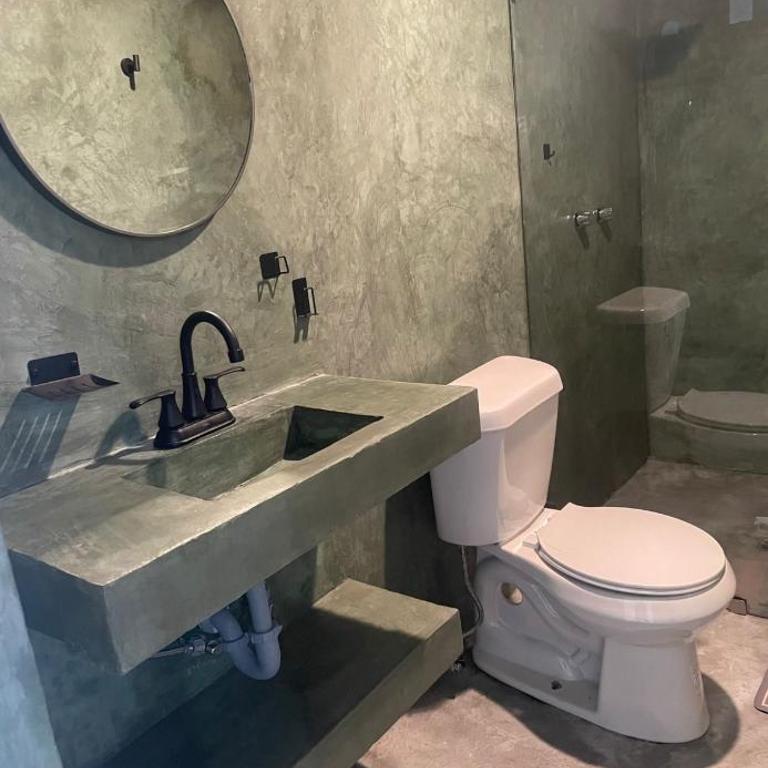 Habitación con baño propio - Double Room with Private Bathroom - 1