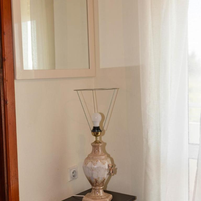 Villa Elezi - Trokrevetna Soba sa Balkonom - 4