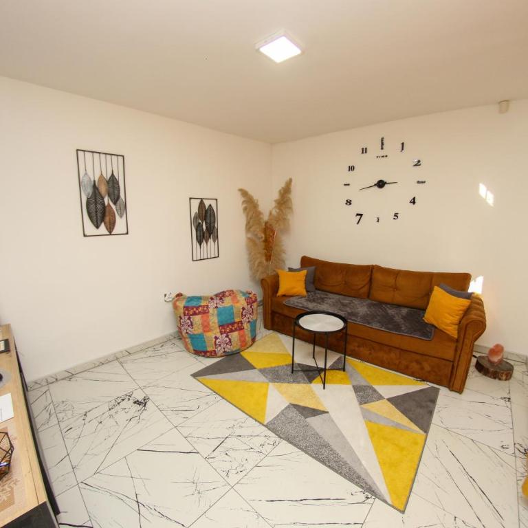 Hedonist Spa Jacuzzi Centar Free private parking - Apartman sa Đakuzijem - 41