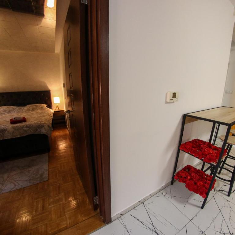 Hedonist Spa Jacuzzi Centar Free private parking - Apartman sa Đakuzijem - 77