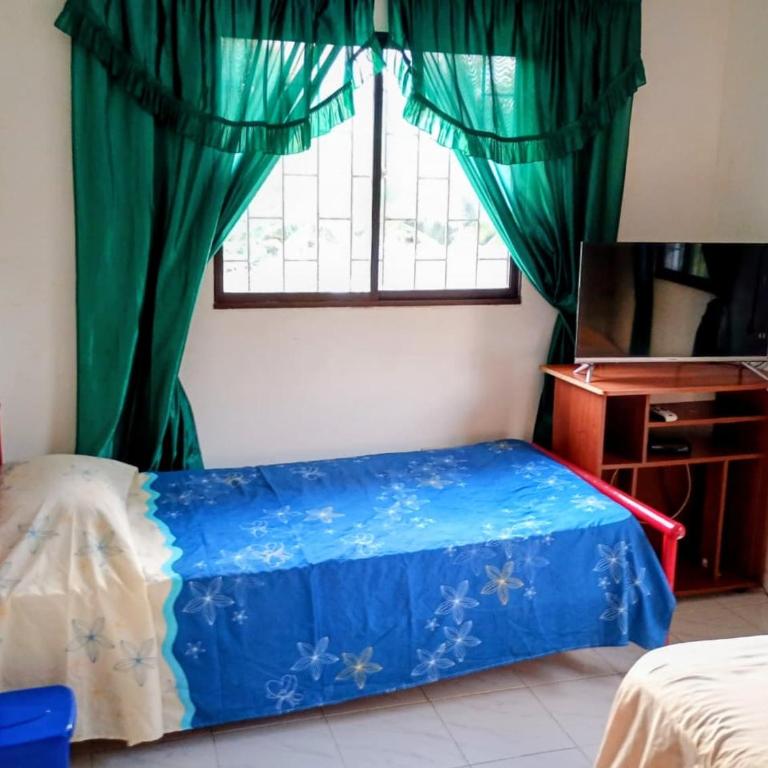 Cabaña Villa Gabi - Triple Room with Private External Bathroom - 3