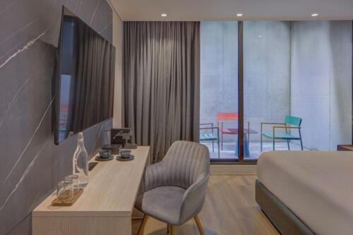 Ubicuo Mexico City - Standard Double Room - 3