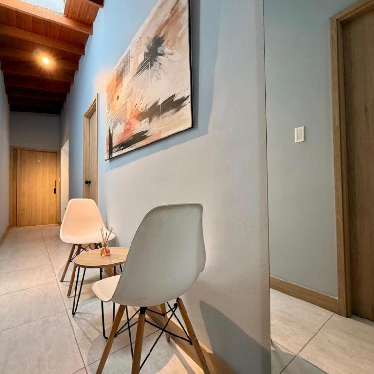 Modern Loft in Laureles, Medellín, with AC - Apartamento de 1 dormitorio - 2