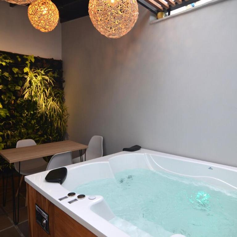 Modern Loft in Laureles, Medellín, with AC - Apartamento de 1 dormitorio - 7