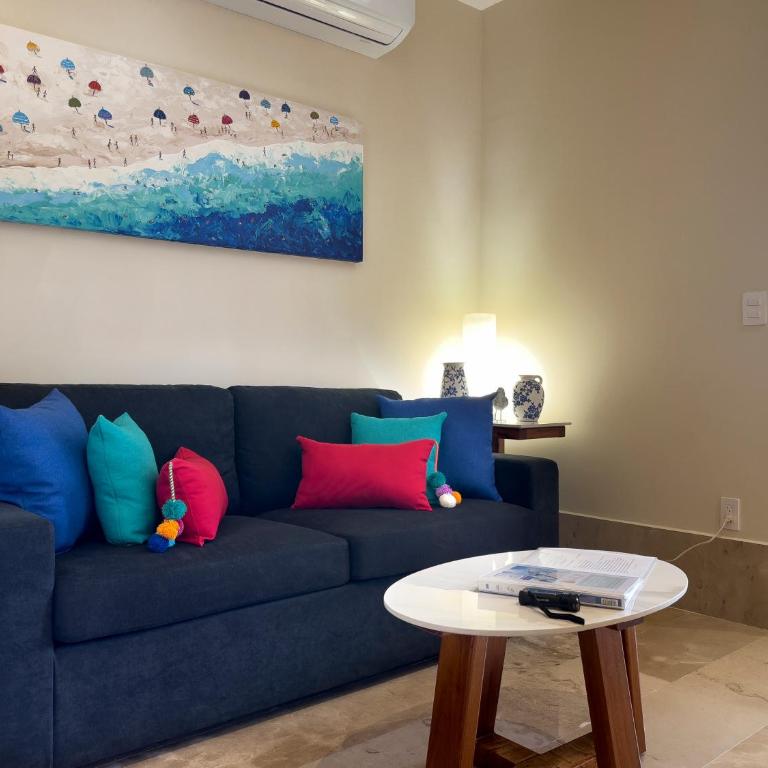 Casa La Aurora - Beachfront Studio and Rooftop Infinity Pool - Apartment - 5