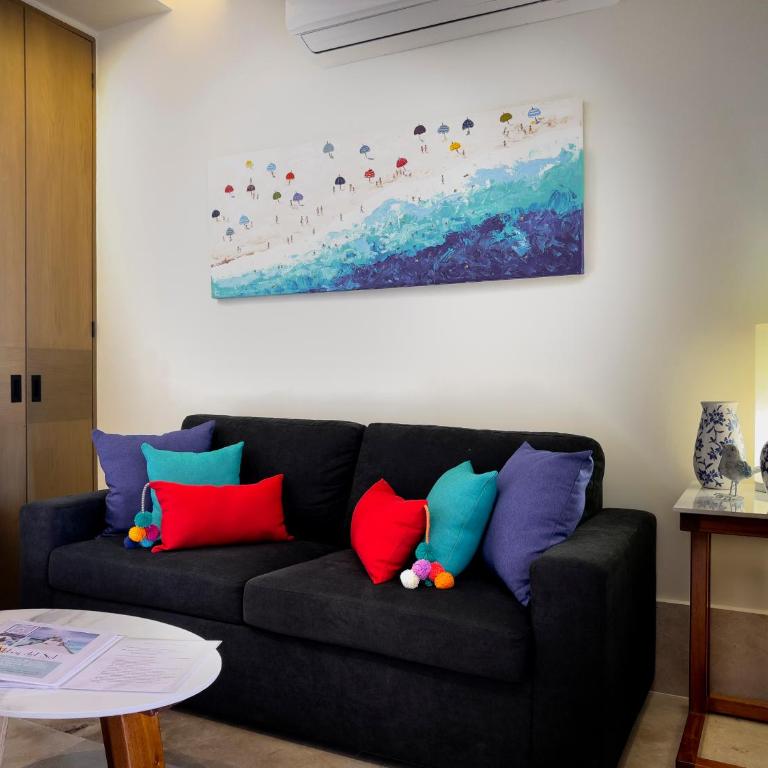 Casa La Aurora - Beachfront Studio and Rooftop Infinity Pool - Apartment - 6