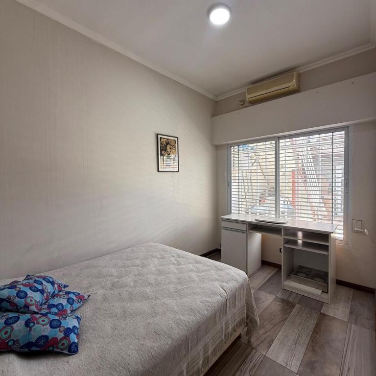 Casa cómoda con garaje - Ideal Carnaval - Casa de 2 dormitorios - 1