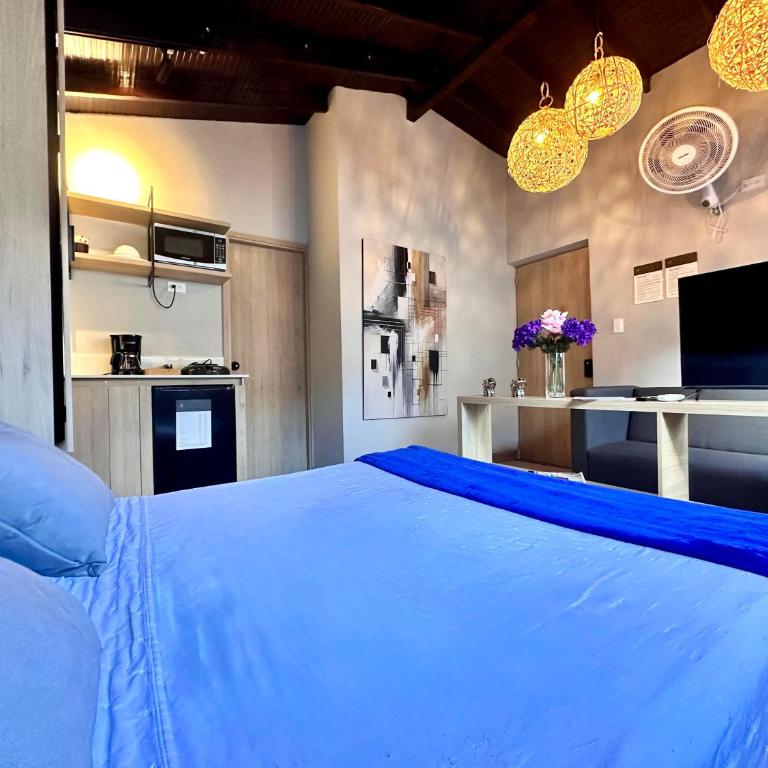 Moderno Apartamento Medellin con Jacuzzi y Aire Acondicionado - Apartamento - 5