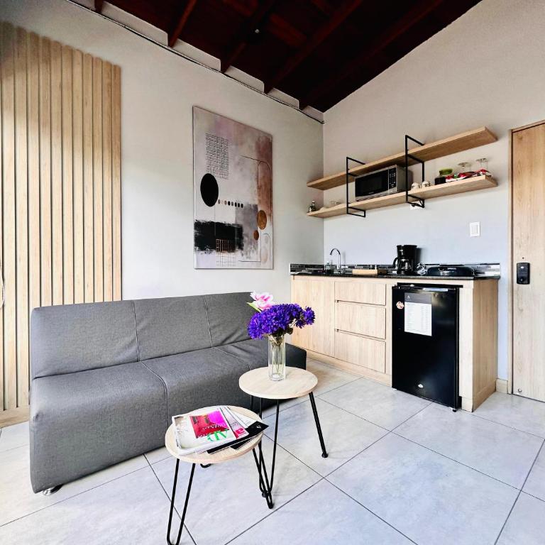 Moderno Apartamento Medellin con Jacuzzi y Aire Acondicionado - Apartamento - 8