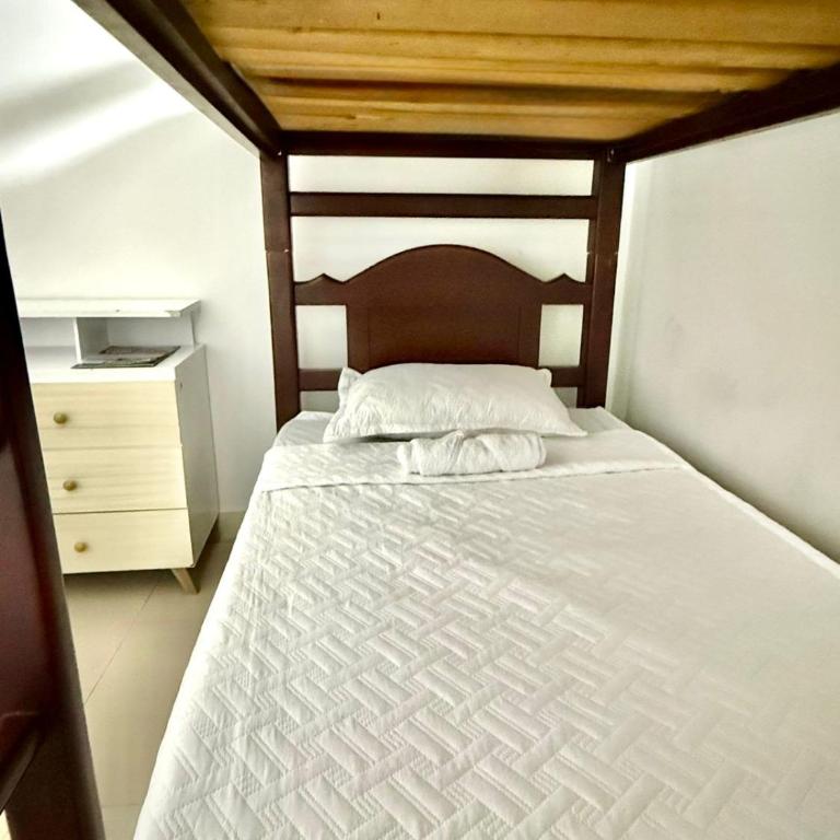 Casa 7 personas excelente ubicación parqueadero - Casa de 2 dormitorios - 14