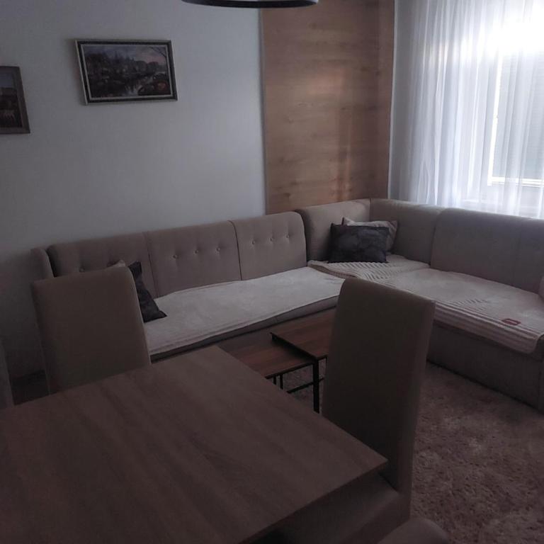 Apartman M - One-Bedroom Apartment - 7