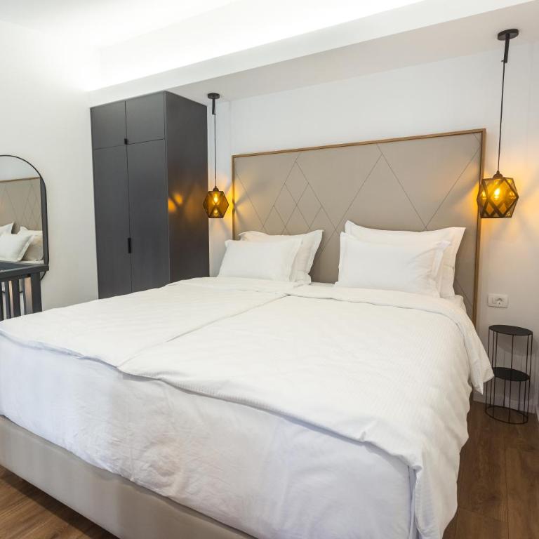 The Hill Aparthotel - Apartment - Split Level - 1