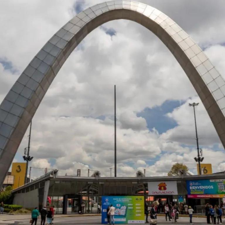 Apartamento JJ Vargas - Vive Claro, Movistar Arena, Campin, Simon Bolivar, Salitre Magico, Centro Alto Rendimiento, Coliseo Deportes - Apartamento de 2 dormitorios - 39