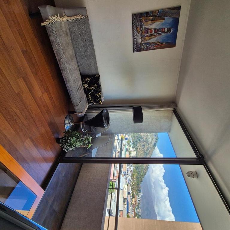 Cozy 1-BR Apartment, Central Bellavista, Recoleta, Bellavista - One-Bedroom Apartment - 11