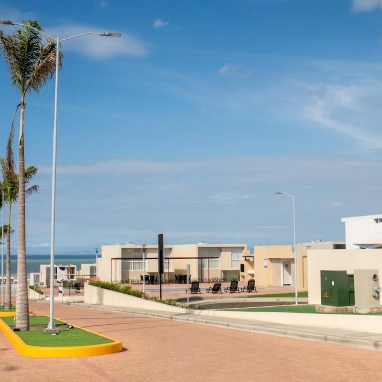 Casa Fernando - Beach house facing the ocean - Four-Bedroom House - 26