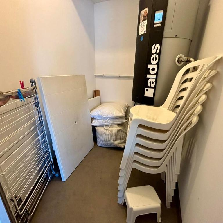 Appartement PMR 2 Chambres, Face Plage, Piscine, Balcon, Pour 6 Personnes, Animaux Admis - FR-1-194-222 - Apartamento (6 adultos) - 17
