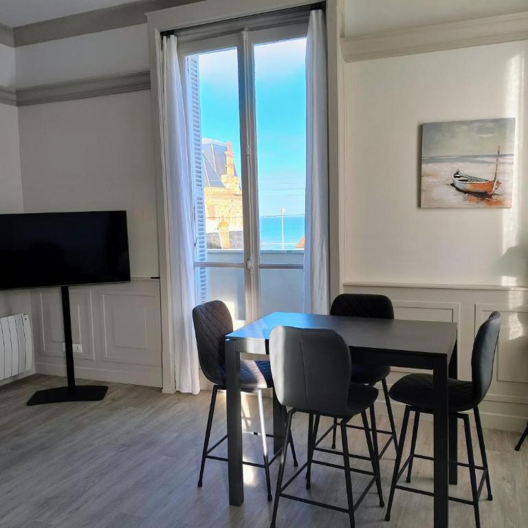 Villa Saint Laurent - Appartement standing vue mer, 40m plage, parking - Two-Bedroom Apartment - 1
