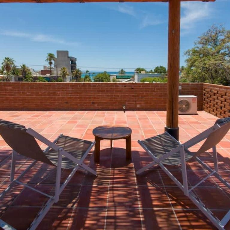 Walk to Malecon Sunset Rooftop & Work Space - Vacation Home - 5