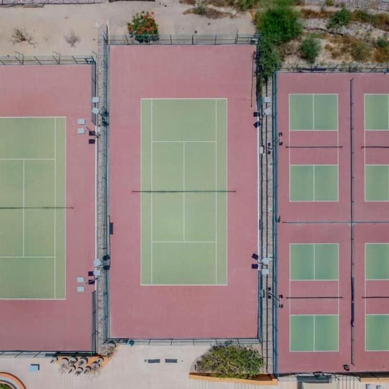 Everything Nearby Beach Pool Gym Tennis - Apartment - 39
