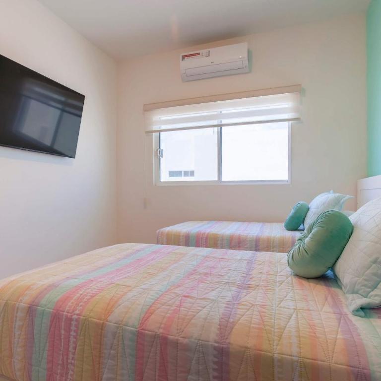 Family-Friendly House in Gated Community with Communal Pool - Vacation Home - 15