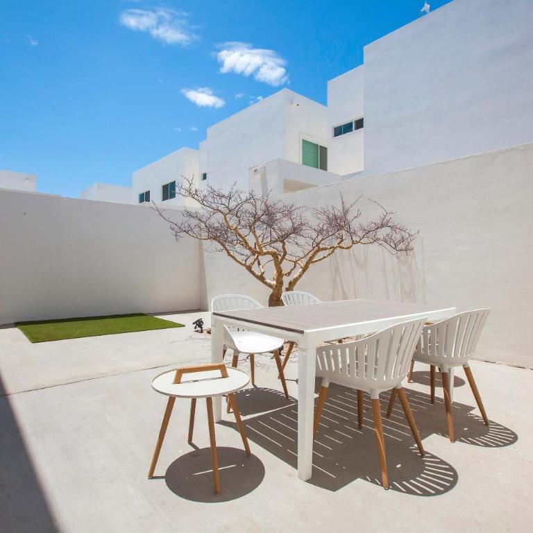 Family-Friendly House in Gated Community with Communal Pool - Vacation Home - 41