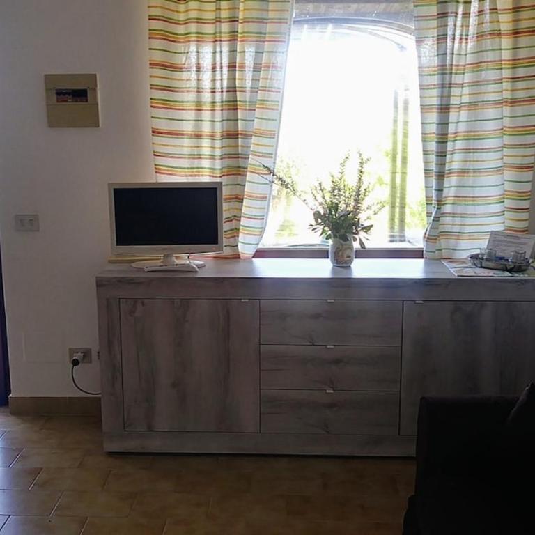 Casa in zona La Pelosa con parcheggio riservato S0967 - Appartamento con 2 Camere da Letto - 5