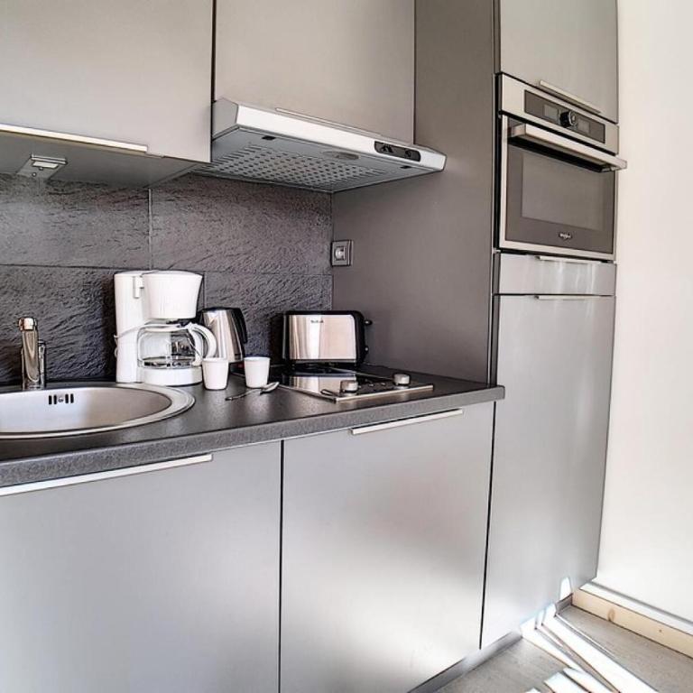 Résidence Boedette D - Appartement rénové · Départ et retour skis aux pieds · Balcon MAE-6874 - Apartment - 9