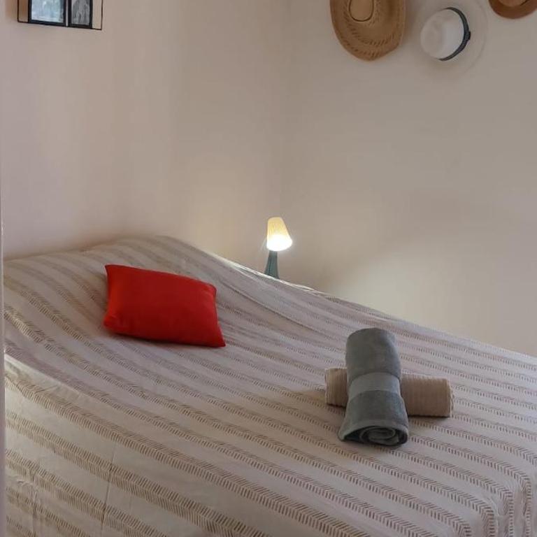 A 2 pas du port, du centre, du marché provençal, des plages quartier calme - Appartement 1 Chambre - 13