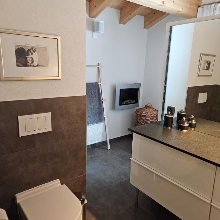 Stylish coziness in the cross-country skiing paradise of Goms! - Apartment mit 3 Schlafzimmern - 17