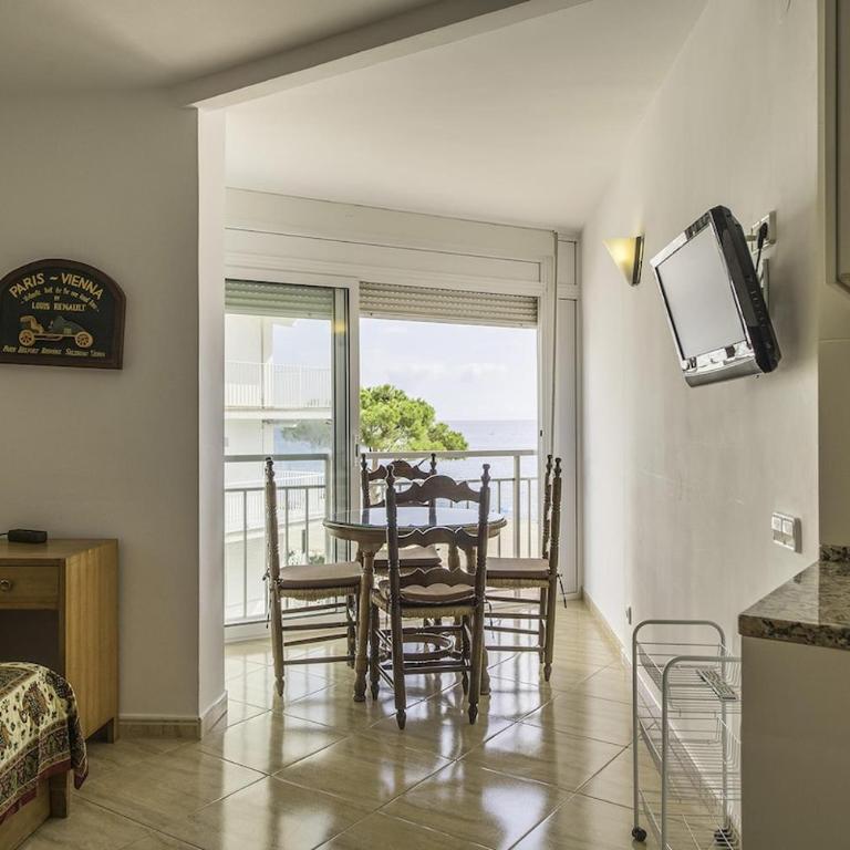 Apartamento con vistas al mar en Playa de Aro - Apartamento de 1 dormitorio - 1