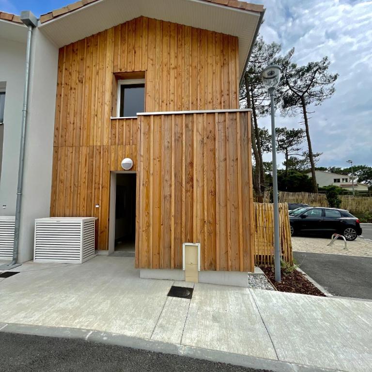 Coco beach 18 by agence bru - Villa - 22