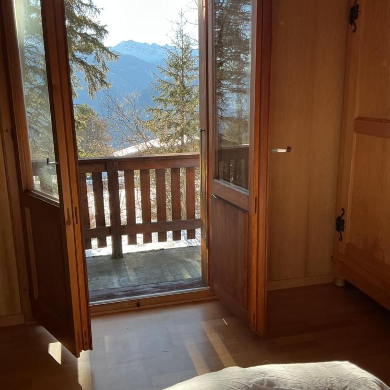 Chalet Privé avec vue imprenable sur les alpes - Chalet 3 Chambres - 25