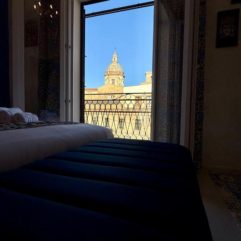 Yell-O Ballarò - Market View & Quiet Stay - Appartamento Deluxe con 1 Camera da Letto e Vista Città - 1