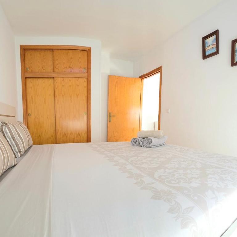 Apartments near Del Cura and Los Locos beaches - One-Bedroom Apartment - 17