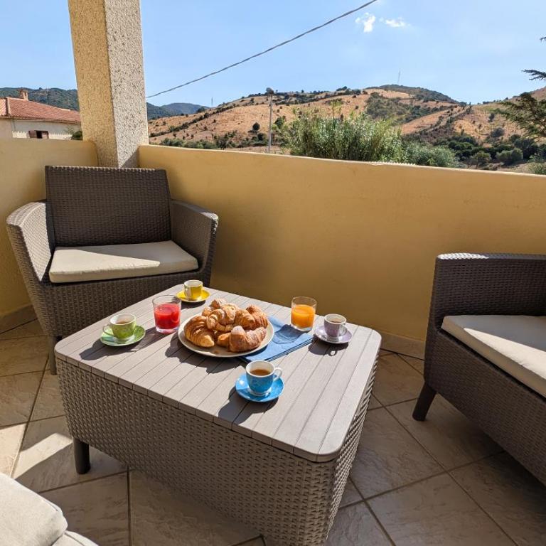 Villa Pina & Paolo with swimming pool in San Teodoro 10 min from beach - Casa con 2 Camere da Letto - 52