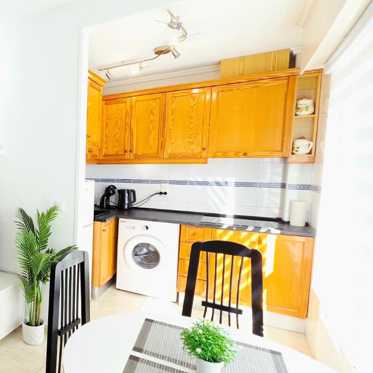 Apartments near Del Cura and Los Locos beaches - One-Bedroom Apartment - 9