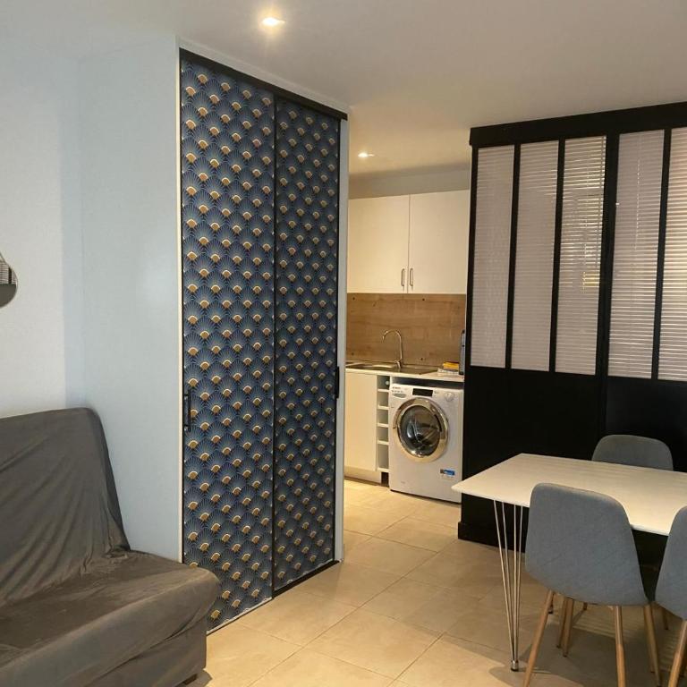 Appartement Centre-ville a 100 mètre de la plage - Apartamento de 1 dormitorio - 10