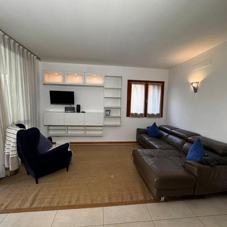 Beautiful apartment with garden - One-Bedroom Apartment - 6