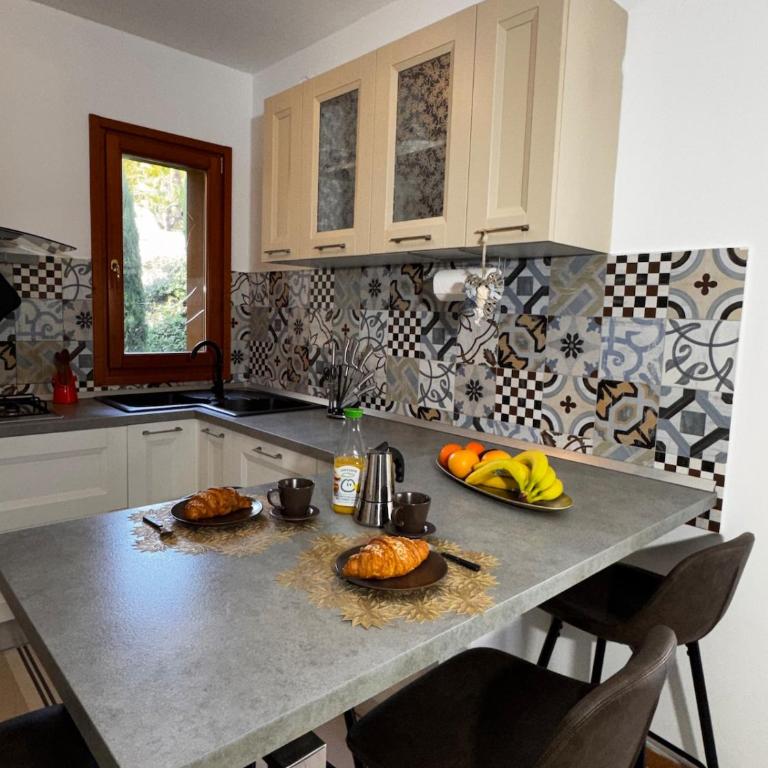 Beautiful apartment with garden - One-Bedroom Apartment - 12