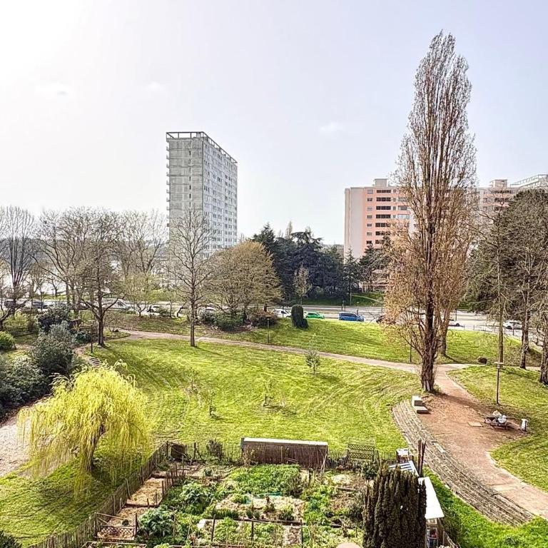 Bright Studio with a View in the Heart of Nantes - Studio - 8