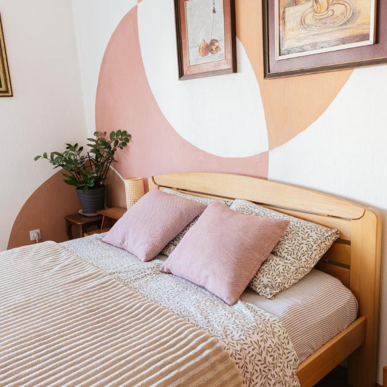 Belgrade Retro City Center Apt - One-Bedroom Apartment - 8