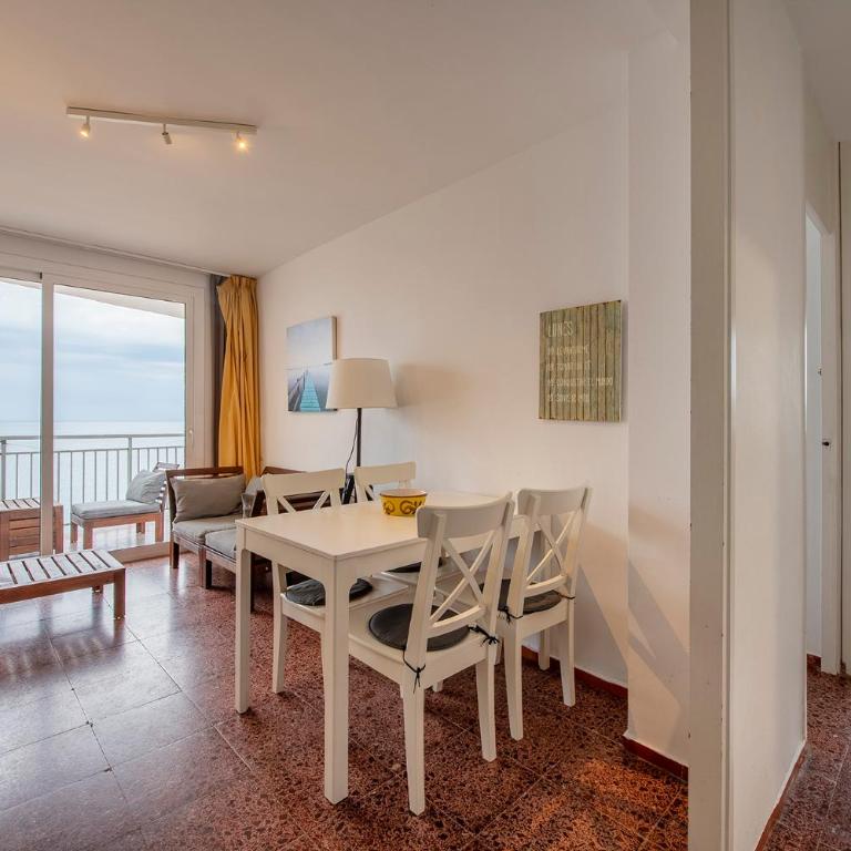Apartment with sea views in Platja d'Aro - Apartamento de 2 dormitorios con vistas al mar - 7