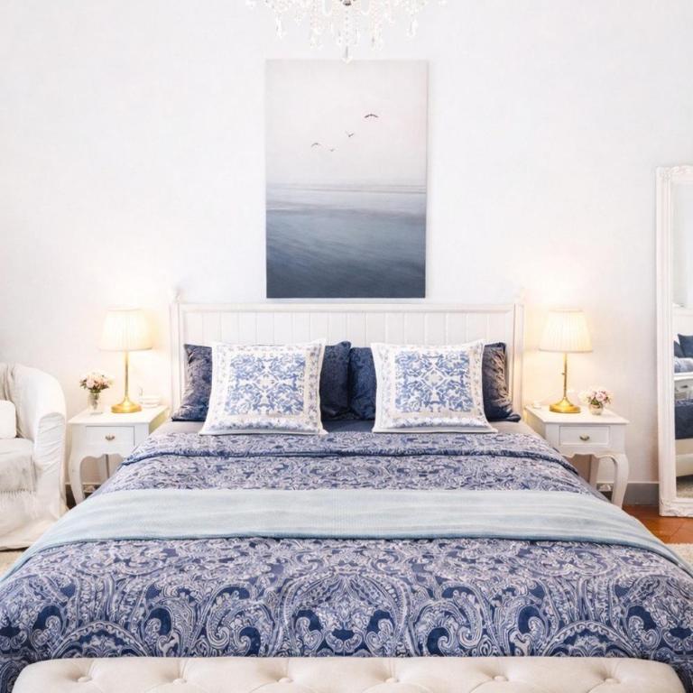 Amazing Premium Apartment in the heart of Florence at the DUOMO, 2 Bedrooms, 2 Bathrooms, 1 Livingroom or extra Bedroom, ideal for 2-8 Guests - Two-Bedroom Apartment - 19