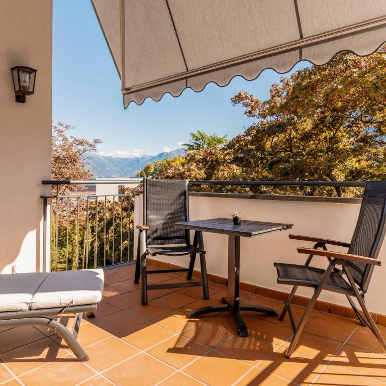 Boutique-Hotel REMORINO, a Lago Maggiore GARDEN RESORT - Suite "Verzasca" - 1