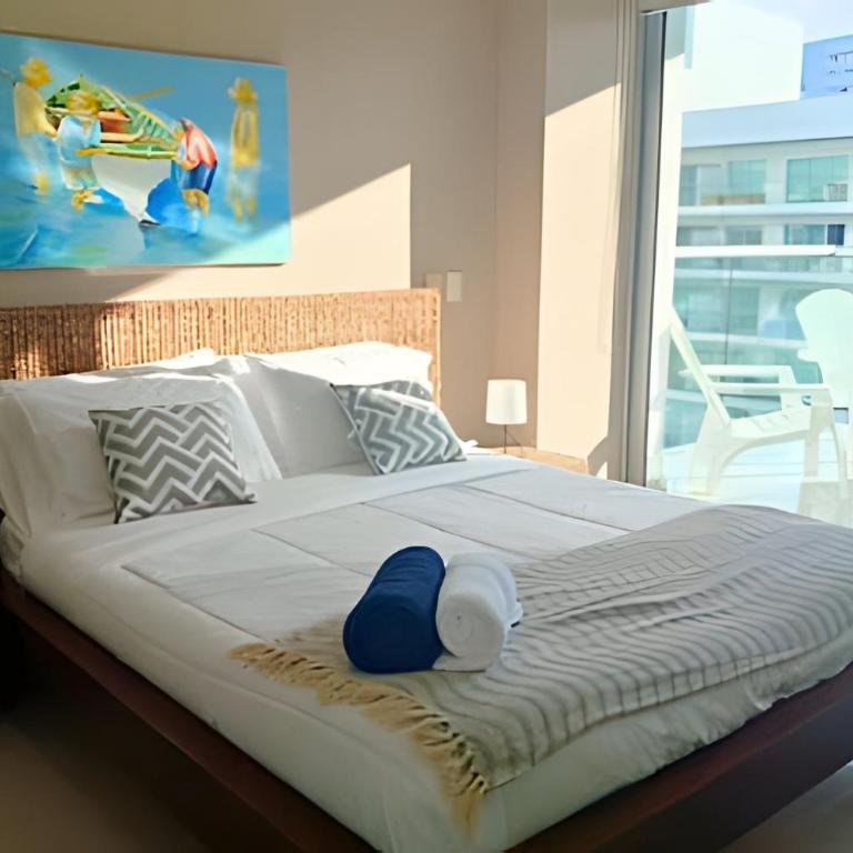 Terrace facing the sea with direct access to the beach - Apartment - 2