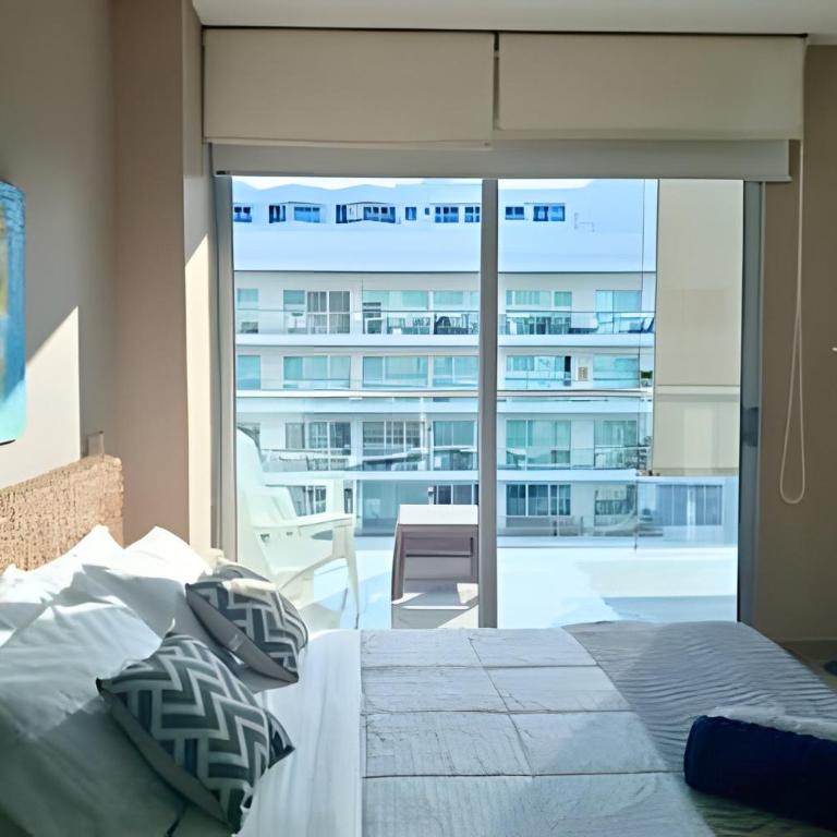 Terrace facing the sea with direct access to the beach - Apartment - 7
